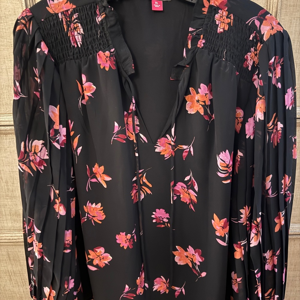 Vince Camuto Black and Pink Floral Tunic Blouse